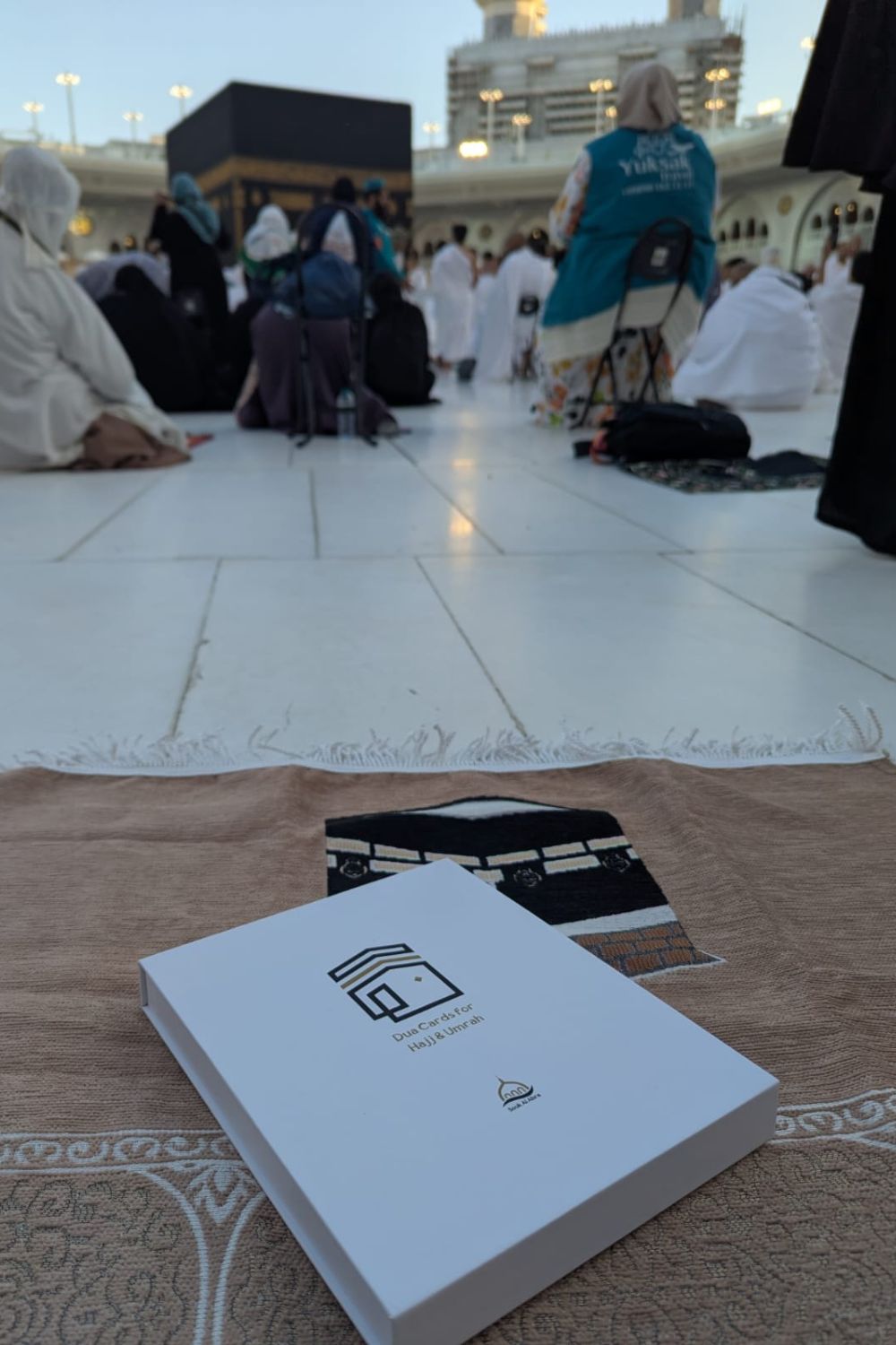 Hajj & Umrah Dua Card Kit with Lanyard & 7-Bead Tawaaf Tasbih – Essential Pilgrimage Gift Set